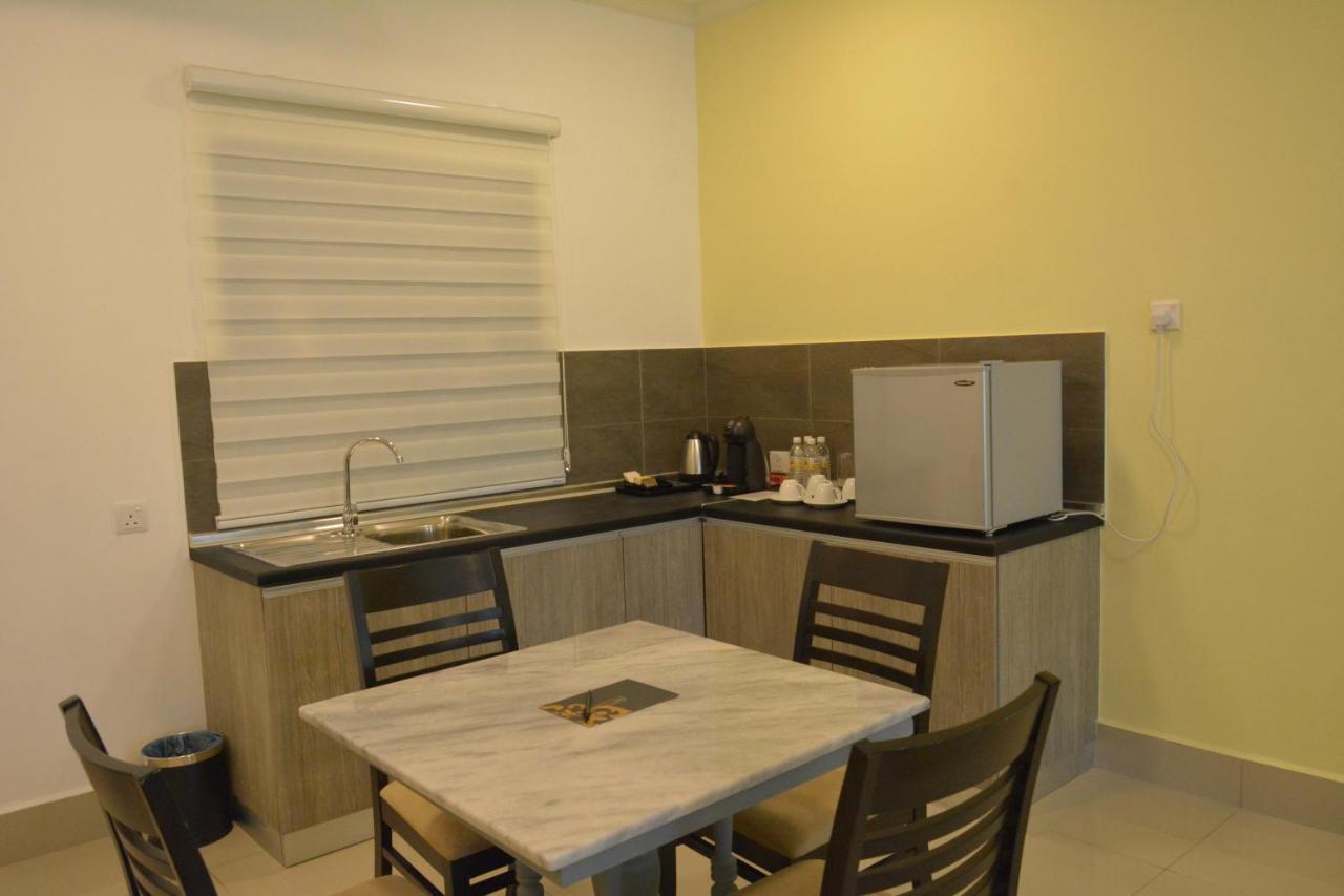 איפוה Rpgc Garden Hotel מראה חיצוני תמונה