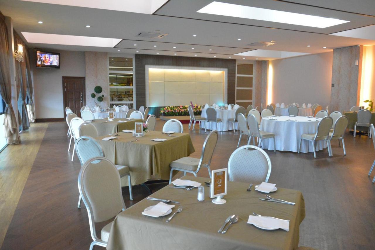 איפוה Rpgc Garden Hotel מראה חיצוני תמונה