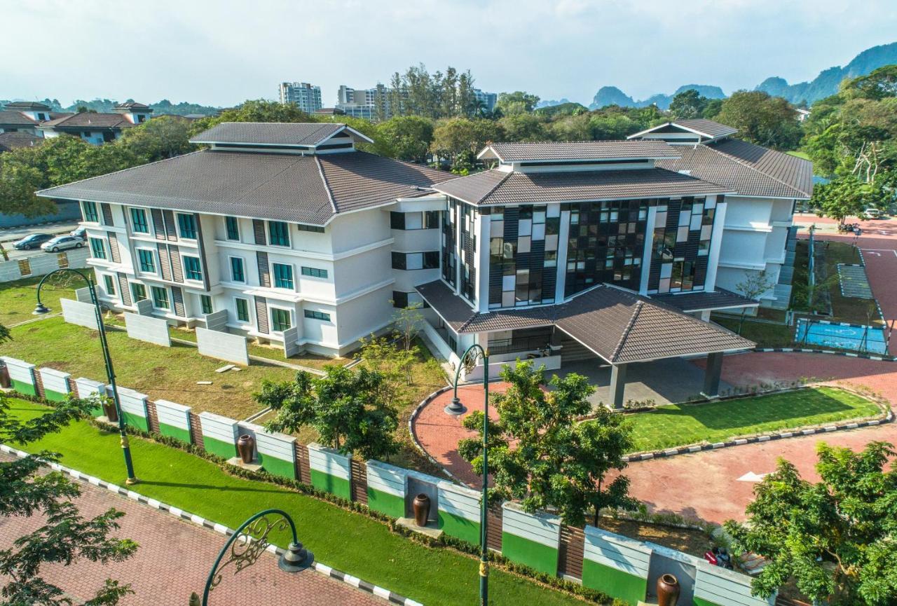 איפוה Rpgc Garden Hotel מראה חיצוני תמונה